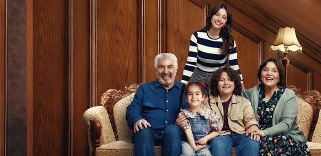 BENIM GÜZEL AILEM